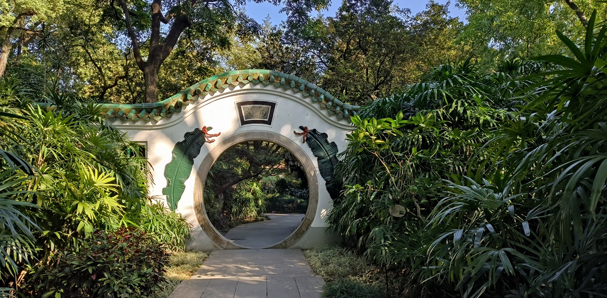 广州兰圃汗青风貌；び虢ǜ醋暄